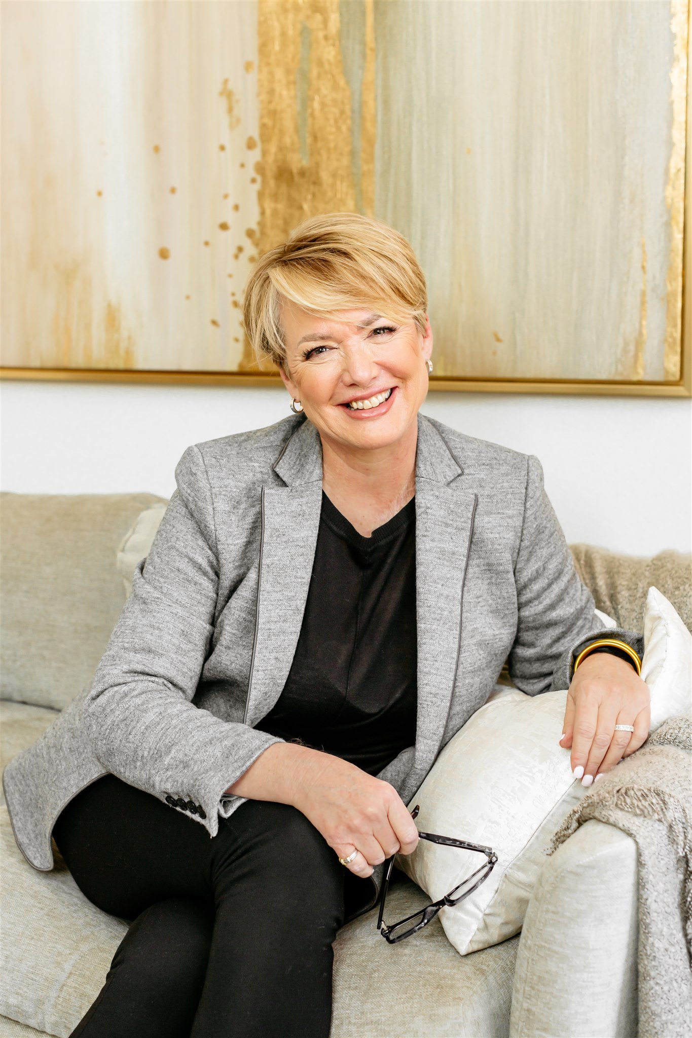 Laurie Poole, therapist in Plano TX specializing in menopause and women’s mental health